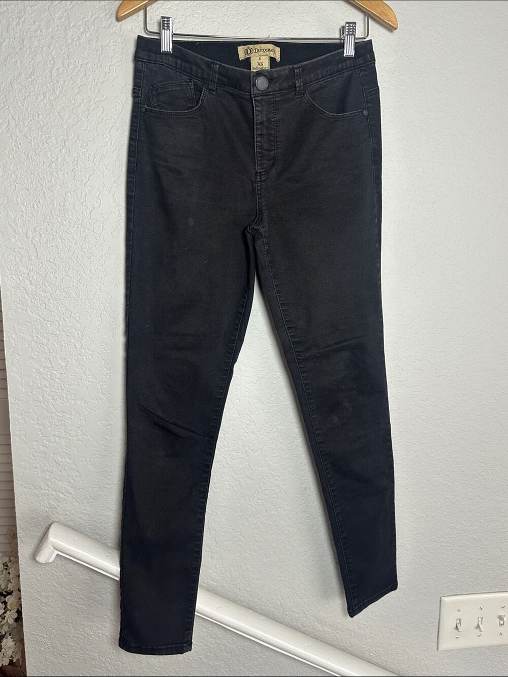 Democracy Black Skinny Jeans Size 6 Summer Preppy Slimming Ab Technology